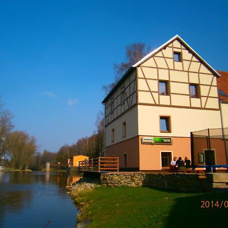 Penzion Cerny Mlyn Sokolov Brezova  Exterior foto