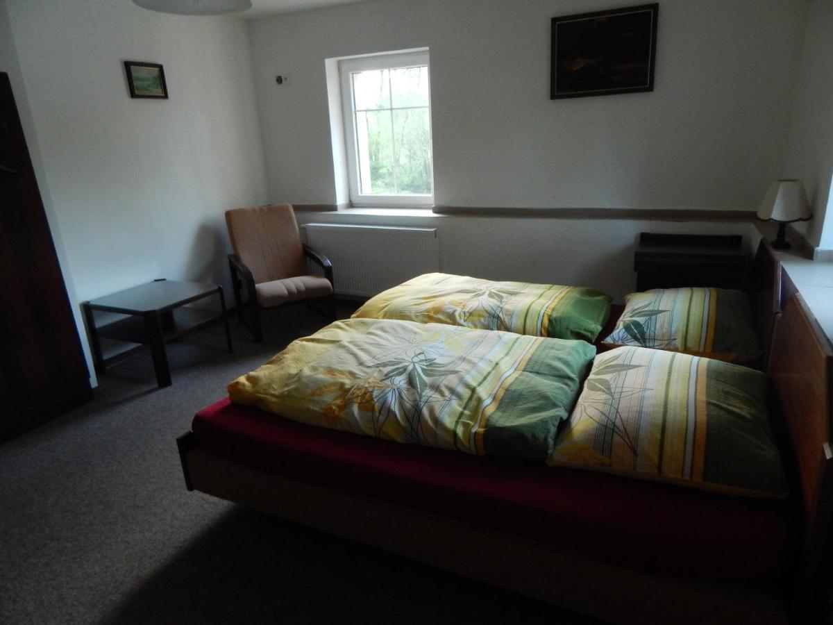 Penzion Cerny Mlyn Sokolov Brezova  Zimmer foto